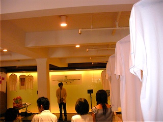 第1回横浜ブランドアートTシャツ2008大賞の表彰式＠横浜赤レンガ倉庫